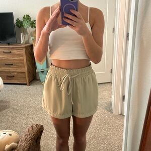 Green flowy casual drawstring shorts